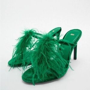 ZARA Feathered Velvet Heeled Sandals Size 38 Blogger Favorite 2022 Stilettos